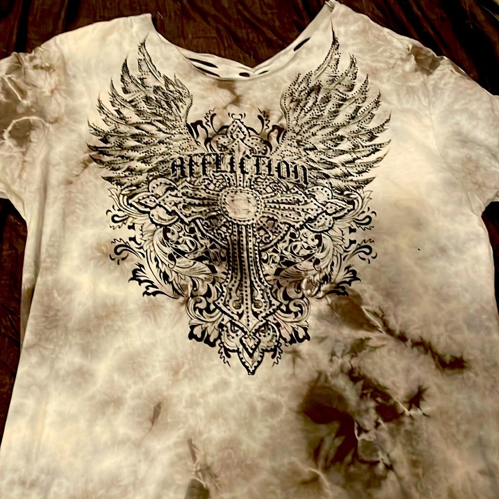 Affliction tshirt medium